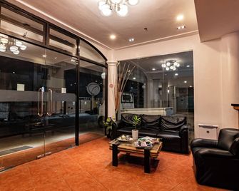 Kiwi Hotel - Ciudad de Cebú - Lobby