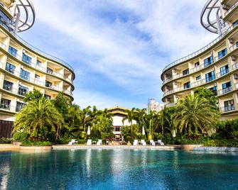Vienna Classic Hotel Hainan Bo'ao - Qionghai - Pool