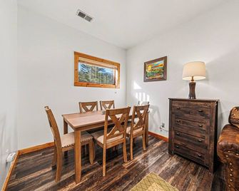 The Broadmeadow Cabin – Near Wild Basin Rmnp - Lyons - Comedor