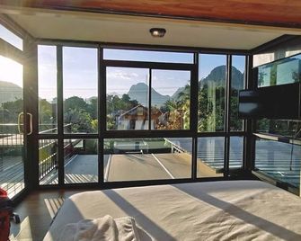 Kong Resort Vangvieng - Vang Vieng
