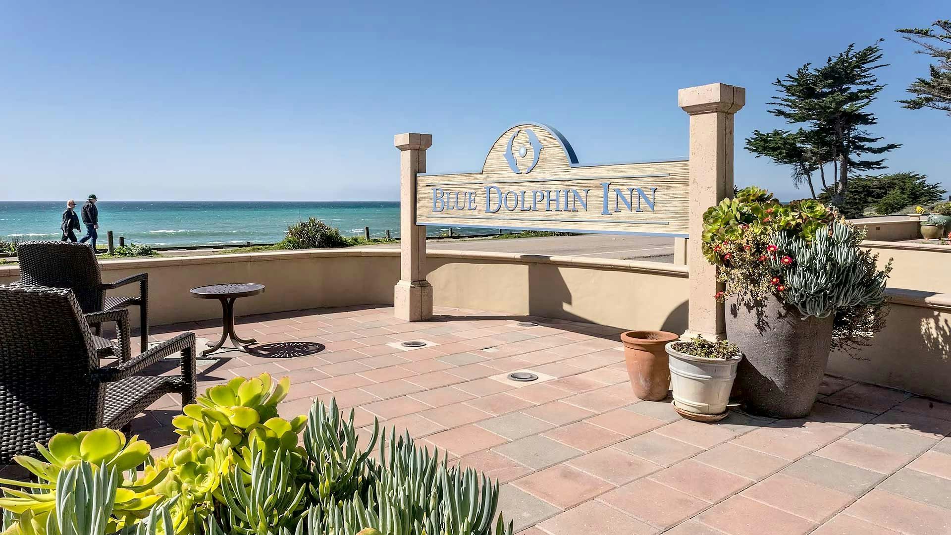 Blue Dolphin Inn - Cambria - Strand