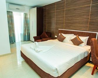 Royal Raj Hotel - Rājshāhi - Bedroom