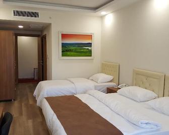 Sanli Hotel Blue - Trabzon - Schlafzimmer