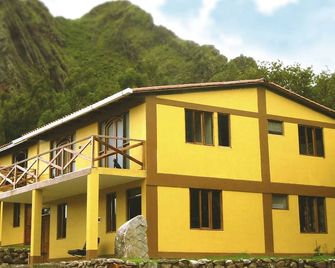 Tun Tun Secret Mountain Houses - Urubamba - Building