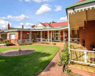 Billabong Wangaratta - Wangaratta - Edificio
