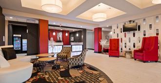 Best Western Plus Laredo Inn & Suites - Laredo - Lobby