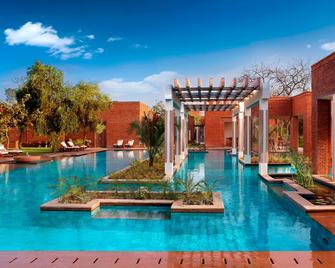 Itc Mughal, A Luxury Collection Resort & Spa, Agra - Agra - Pool