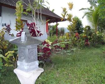 Lila Stana - Sidemen Homestay - Sidemen - Extérieur