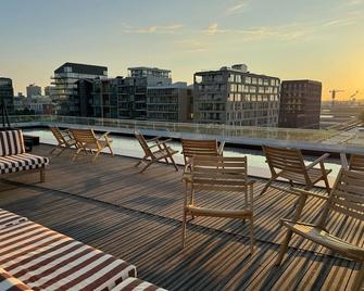 Bob W Noord - Amsterdam - Balkon