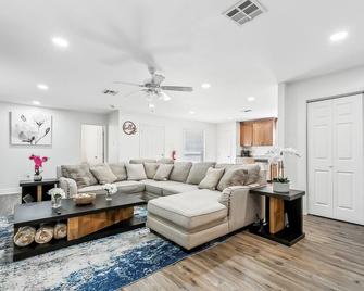 Spacious 5-bedroom 2-bathroom home - ニューオーリンズ