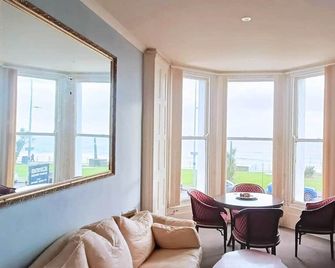 Kings' House - Douglas