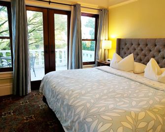 Evermore Guesthouse - Portland - Bedroom