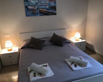 B&B Volì Club - Siderno - Bedroom