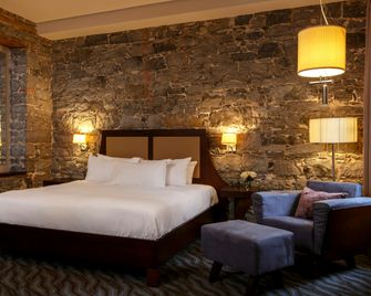 Hotel Nelligan - Montreal - Bedroom