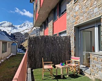 Apartamentos Araco 3000 - El Pas de la Casa - Patio