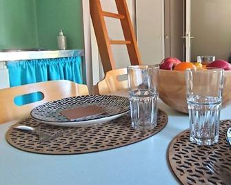 Camping de Matour - Matour - Essbereich