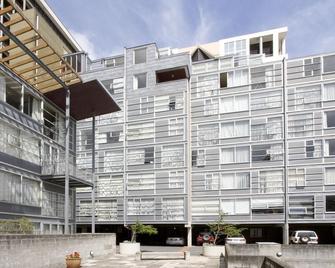 Stay at St Pauls - Wellington - Building