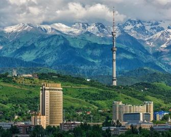 Kazakhstan Hotel - Almaty - Näkymät ulkona