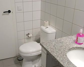 Home Carriche - Lisbon - Bathroom