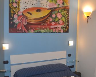 Anna's Family - Naples - Bedroom