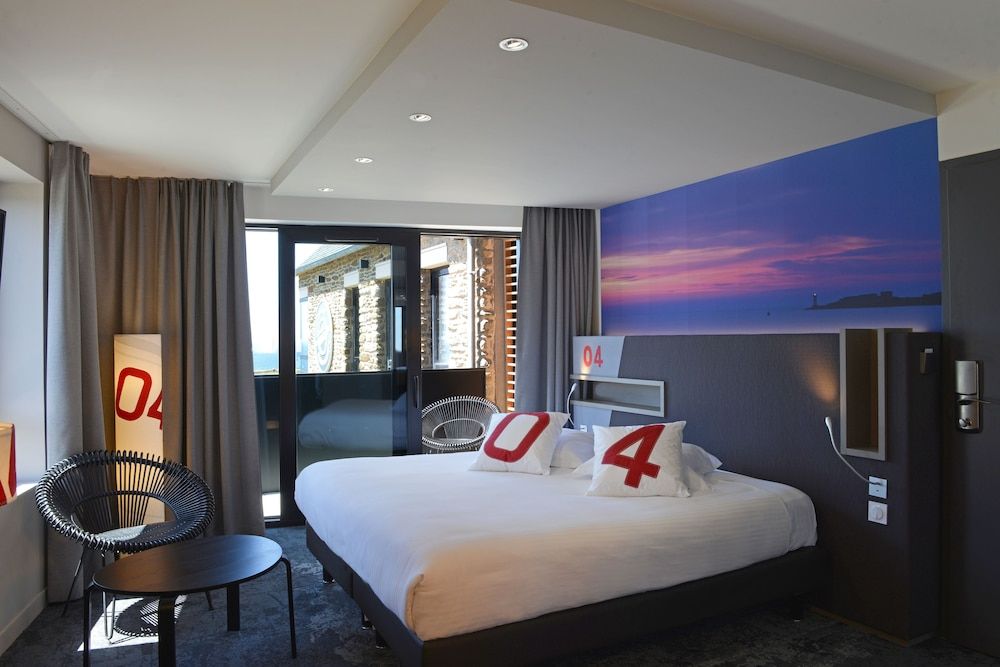 هوستيليري بوينت سان ماثيو