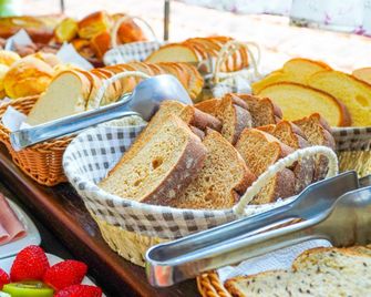 Velinn Pousada Recanto Da Natureza - Monte Verde - Food