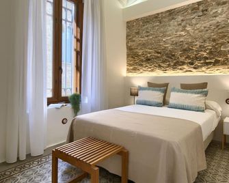 Hotel Hanoi - Begur - Bedroom