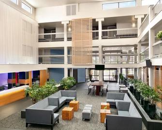 The Domain Hotel - סאניוייל - לובי