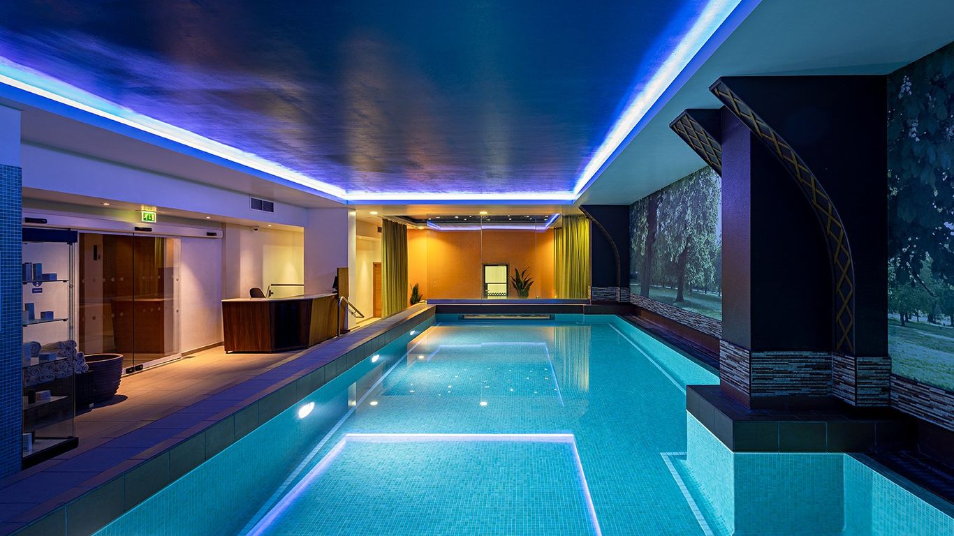 Pestana Chelsea Bridge