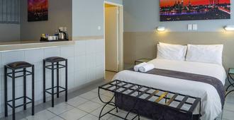 N1 Hotel Bulawayo - Bulawayo - Bedroom