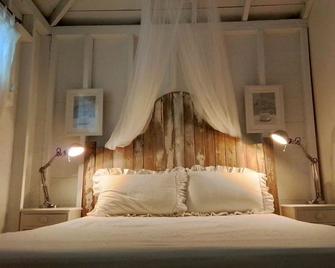 Waterfront family friendly property. - Sauble Beach - Спальня