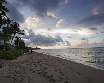 Ground Level Beachfront Studio - Hauula - Beach