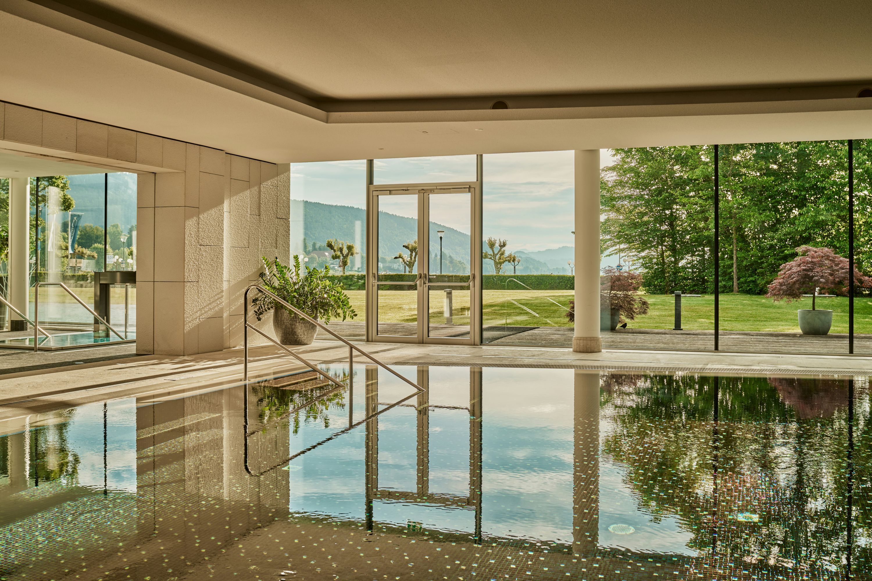 Falkensteiner Schlosshotel Velden - Velden am Wörthersee - Pool