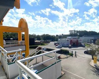 Premiere Classe Quimper - Quimper - Balcony