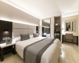 Habitus Hotel Europa - Pamplona