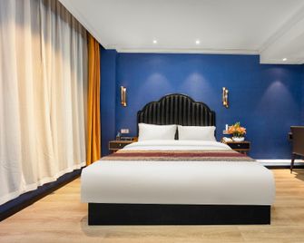 Yujing Saussurea French Style Hotel - Garzê - Habitación