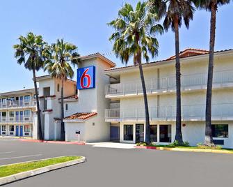 Motel 6 Fairfield - Napa Valley - Fairfield - Building