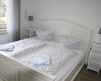 Haus Fischernetz - Südbrookmerland - Schlafzimmer