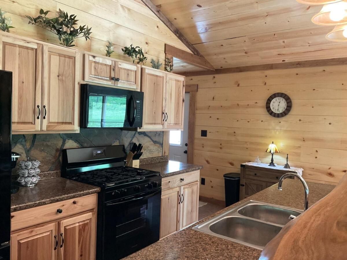 Jackson Hill Cabin