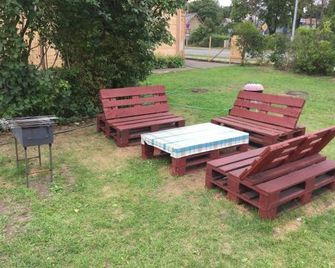 Sunrise Apartments - Jūrmala - Innenhof