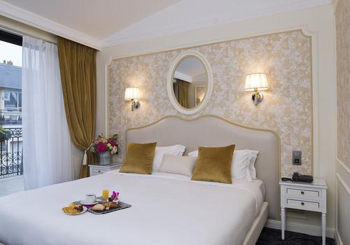 Hotel St Pétersbourg Opéra & Spa from $122. Paris Hotel Deals & Reviews -  KAYAK