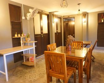 Ban Paea - Ko Kaeo - Comedor