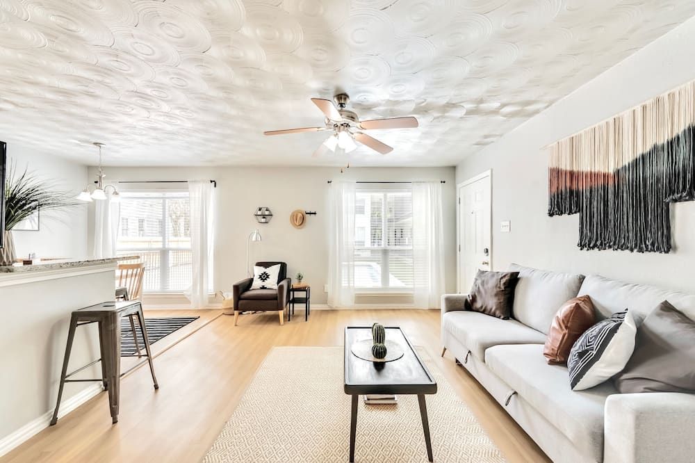 Global Cup The Munger Proper - Spa Pool - دالاس - غرفة معيشة