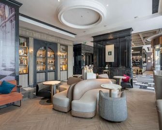 Roygem Hotel (Huangxing South Rd Pedestrian Street, Wuyi Square Metro Station, Changsha) - Changsha - Sala de estar