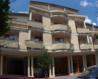 Semiramis Business Hotel - Szolnok - Edificio