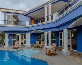 Gran Pacifica Beach Resort & Homes - San Juan - Pool