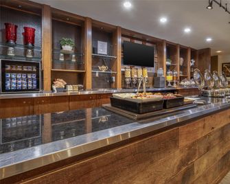 Best Western Plus Chocolate Lake Hotel - הליפאקס (נובה סקוטיה) - בופה