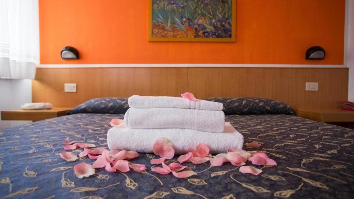 Hotel Benacus