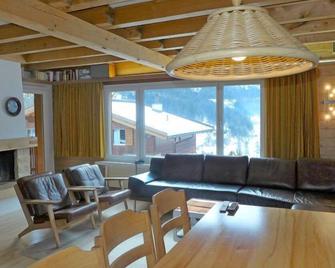 Apartment Chalet Casa Almis 5 by Interhome - Grindelwald - Sala