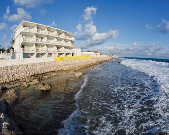 Rocamar Hotel Panoramico Isla Mujeres - איסלה מוחרס - חוף